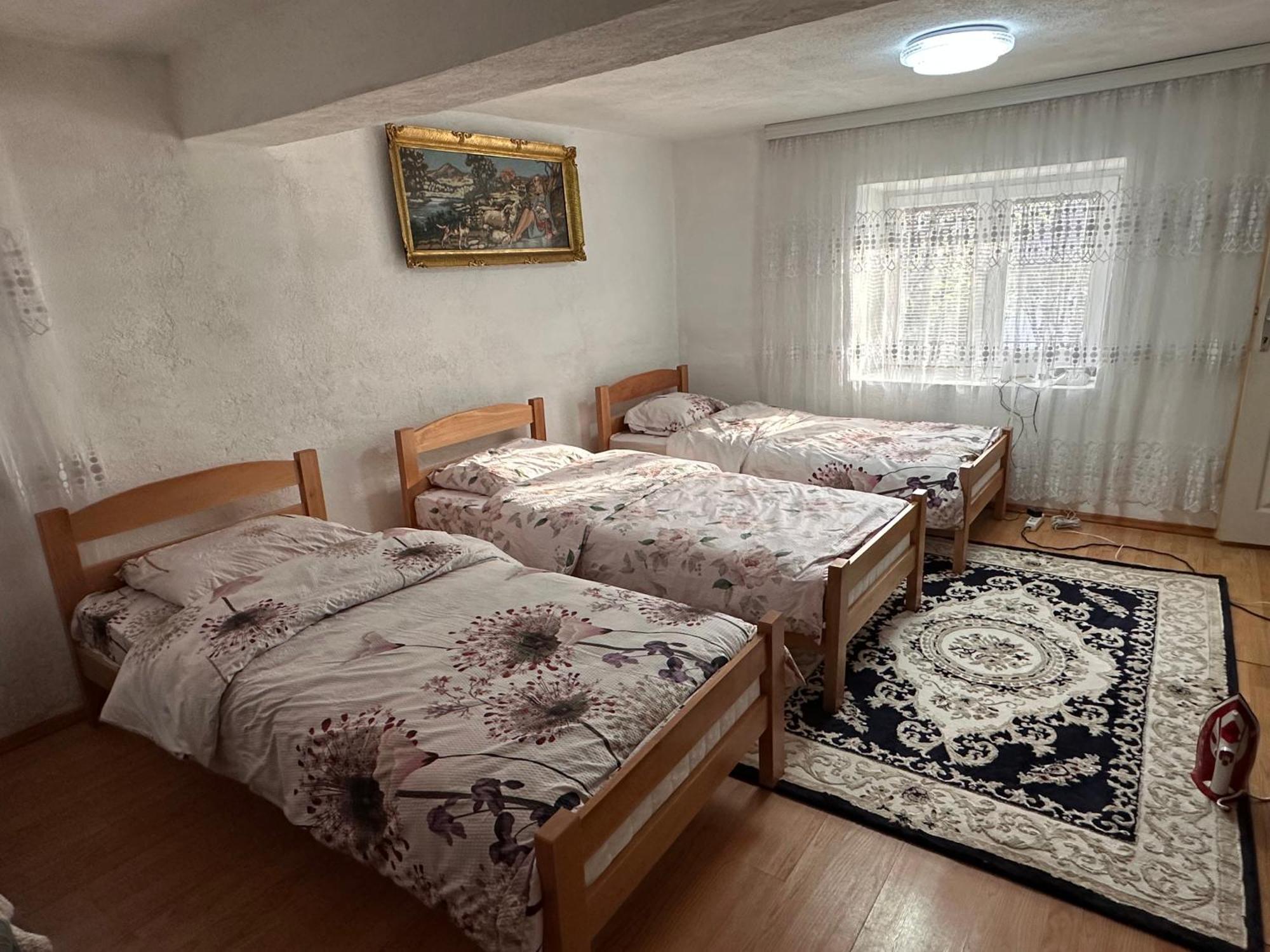 Guest House Guri Vuthaj Eksteriør billede